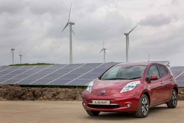 Nissan LEAF solar wind farm UK